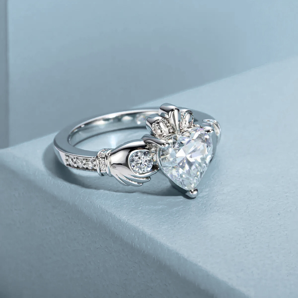 Anel Prata 925 Celta Moissanite Claddagh Irlandês