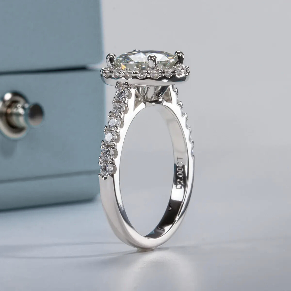 Anel Prata 925 Solitário Moissanite Clássico Cravejado