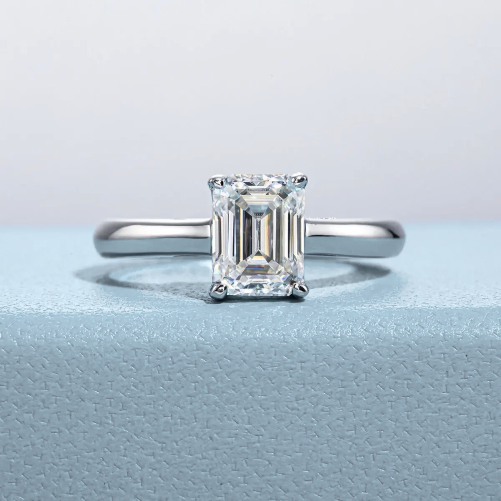 Anel Prata 925 Solitário Moissanite Corte Esmeralda Liso