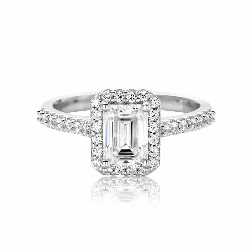 Anel Prata 925 Solitário Moissanite Corte Esmeralda Cravejado