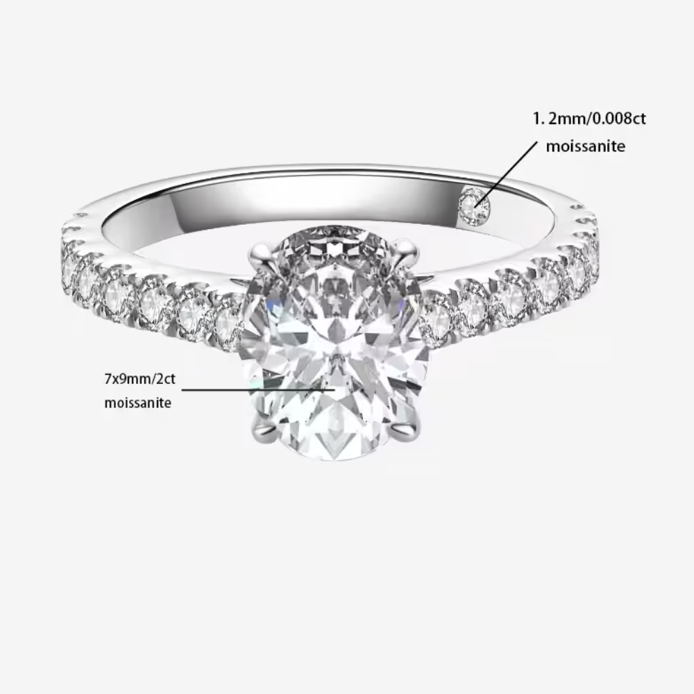 Anel Prata 925 Solitário Moissanite Corte Oval Cravejado