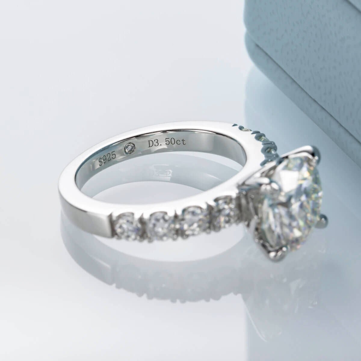 Anel Prata 925 Solitário Moissanite Cravejado