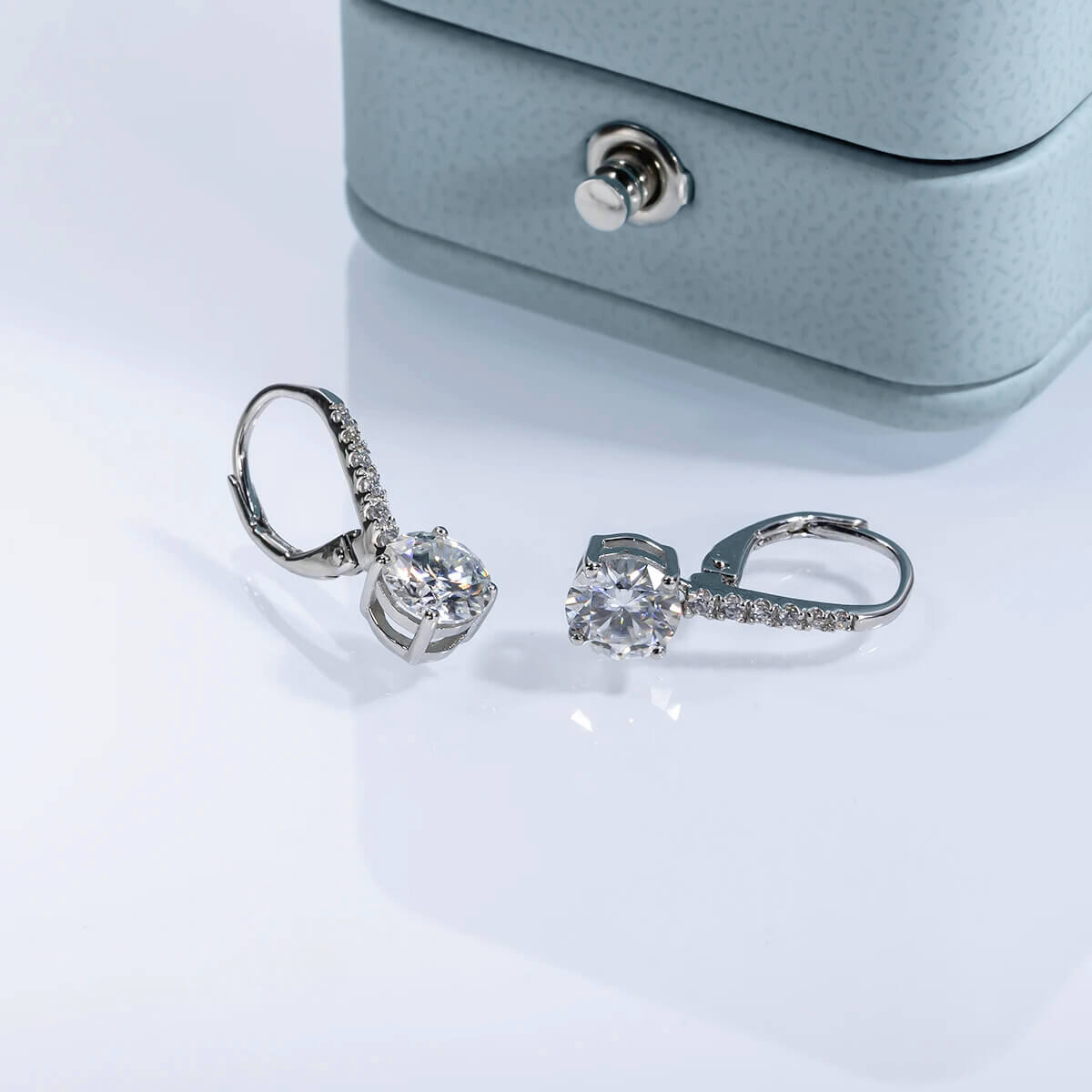 Brinco Prata 925 Moissanite Arco Gota Cravejado