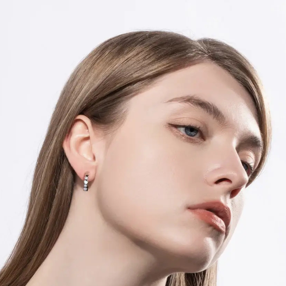 Brinco Prata 925 Moissanite Colmeia