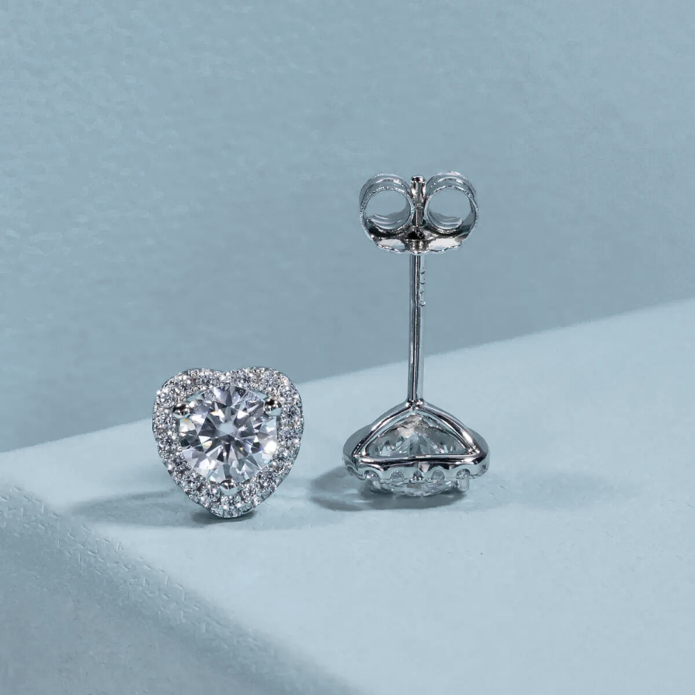 Brinco Prata 925 Moissanite Coração Cravejado