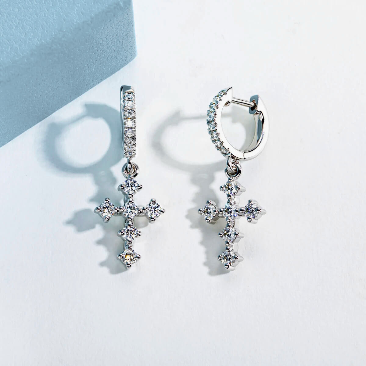Brinco Prata 925 Moissanite Cruz Cravejada