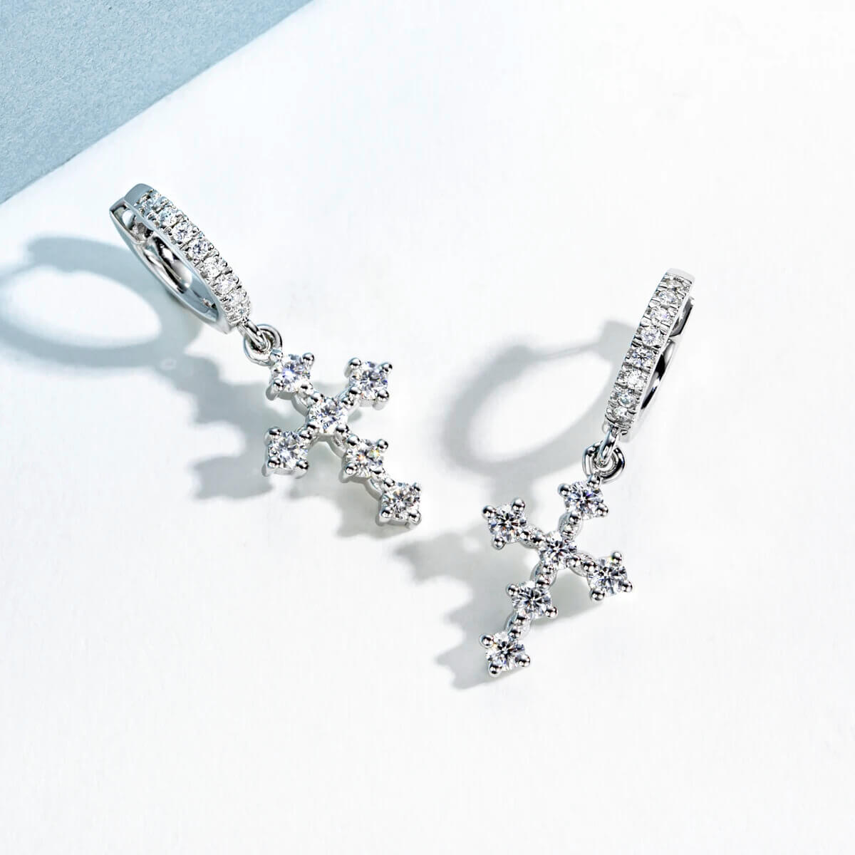 Brinco Prata 925 Moissanite Cruz Cravejada
