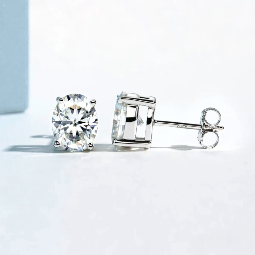 Brinco Prata 925 Moissanite Ponto de Luz Oval