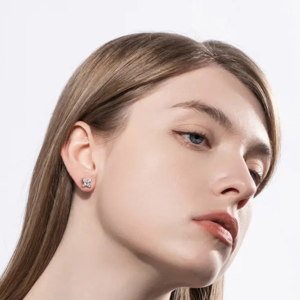 Brinco Prata 925 Moissanite Quatro Pontas