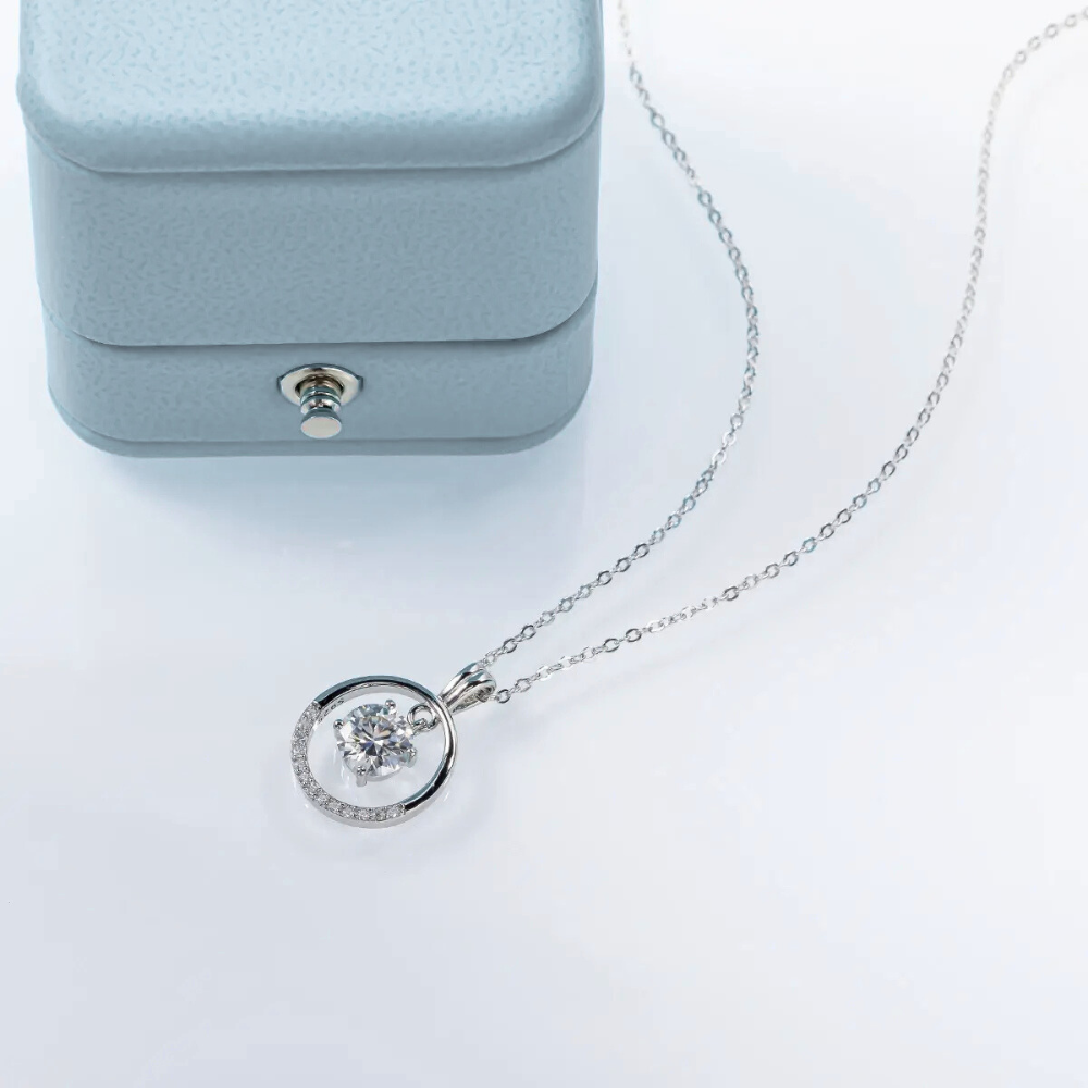 Colar Prata 925 Moissanite Círculo Cravejado