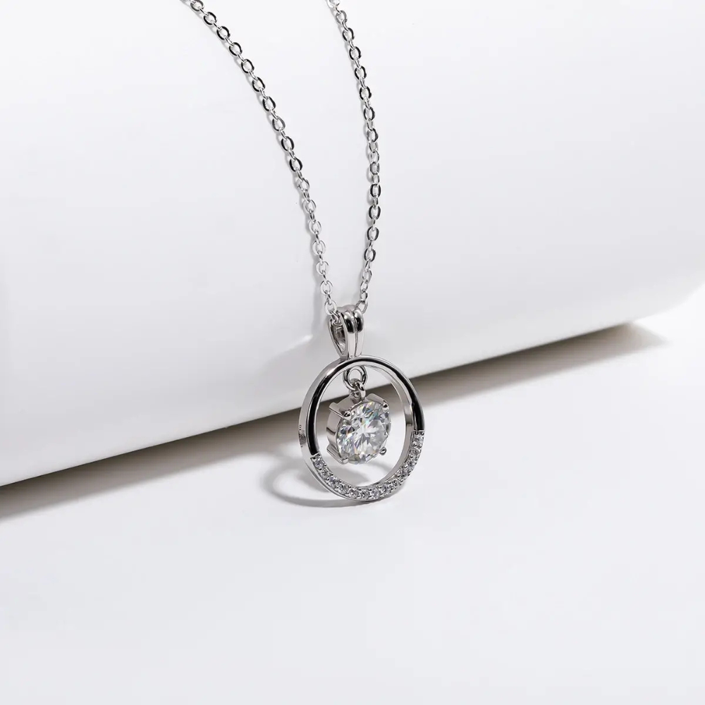 Colar Prata 925 Moissanite Círculo Cravejado