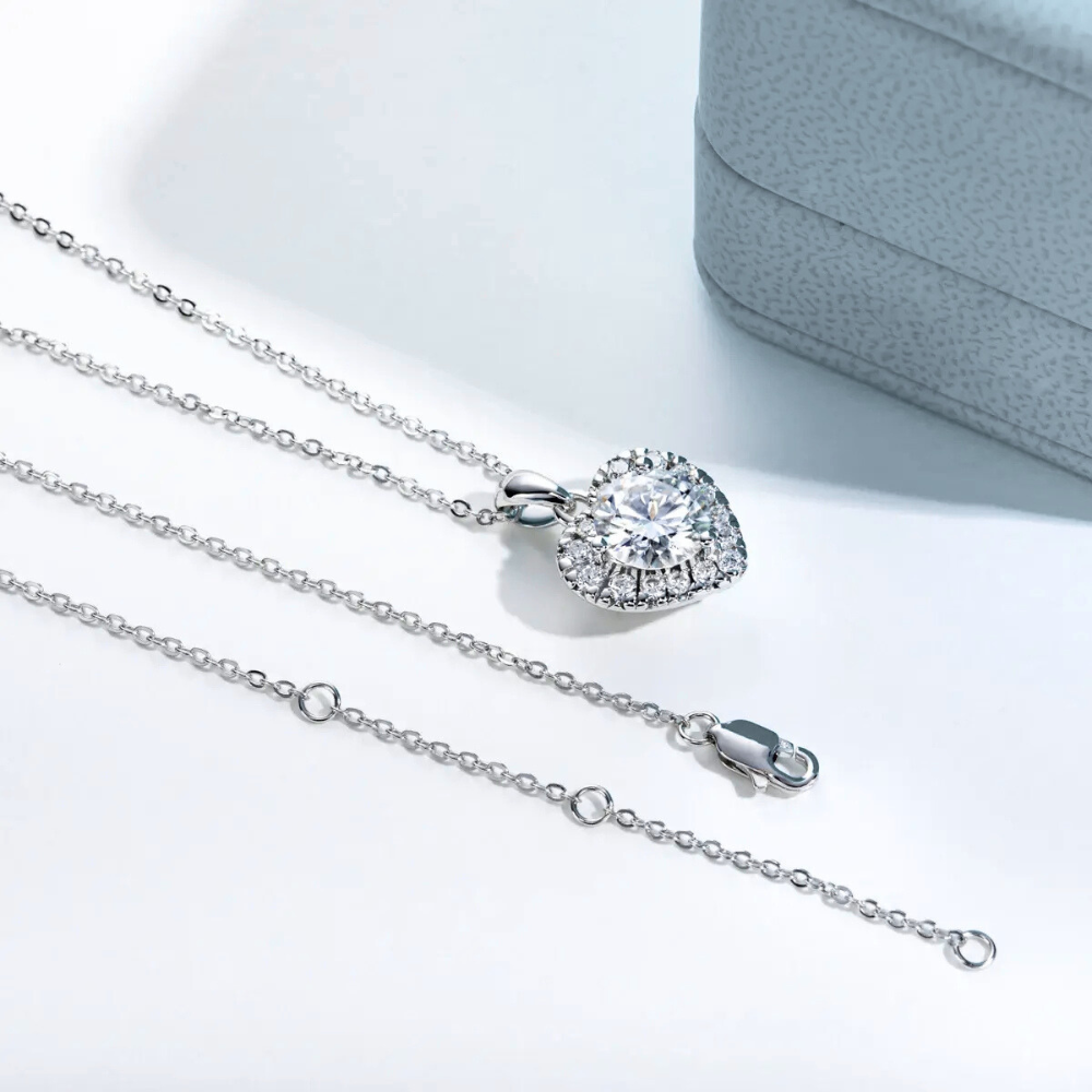 Colar Prata 925 Moissanite Coração Cravejado