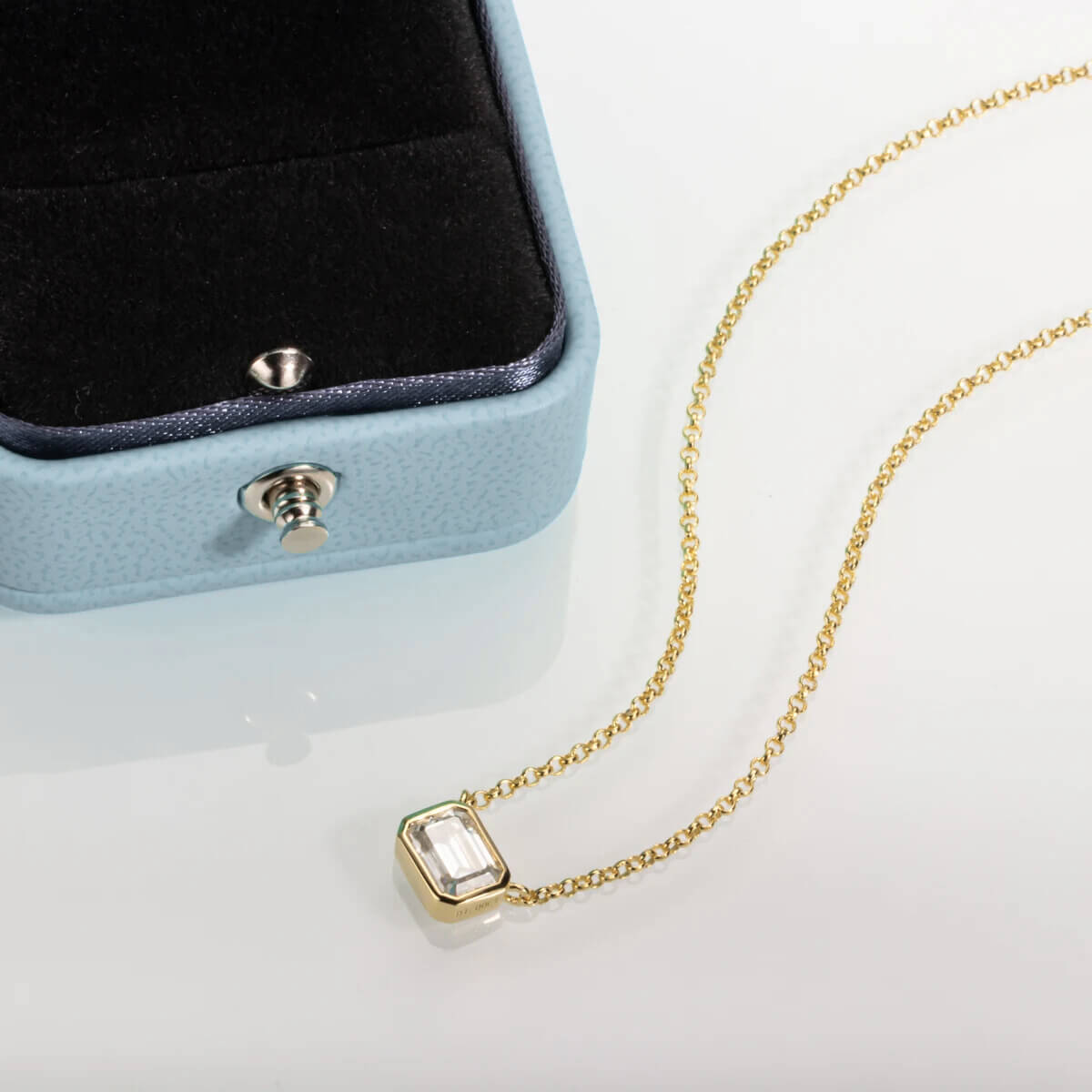 Colar Prata 925 Moissanite Corte Esmeralda