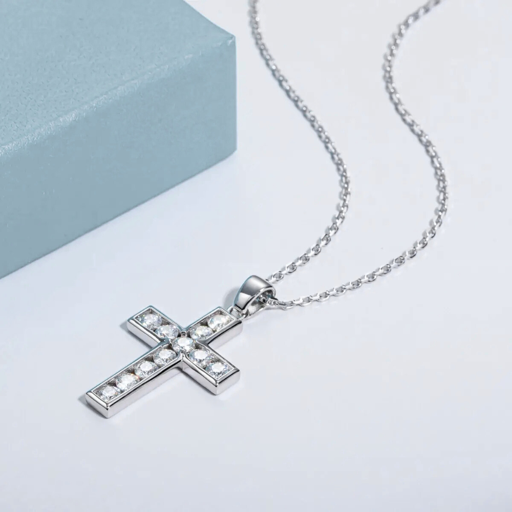 Colar Prata 925 Moissanite Crucifixo Cravejado