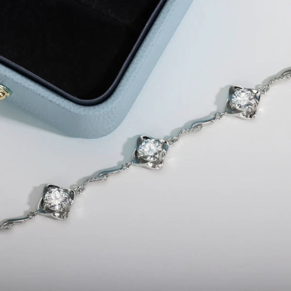 Pulseira Prata 925 Moissanite Trevo de Quatro Folhas