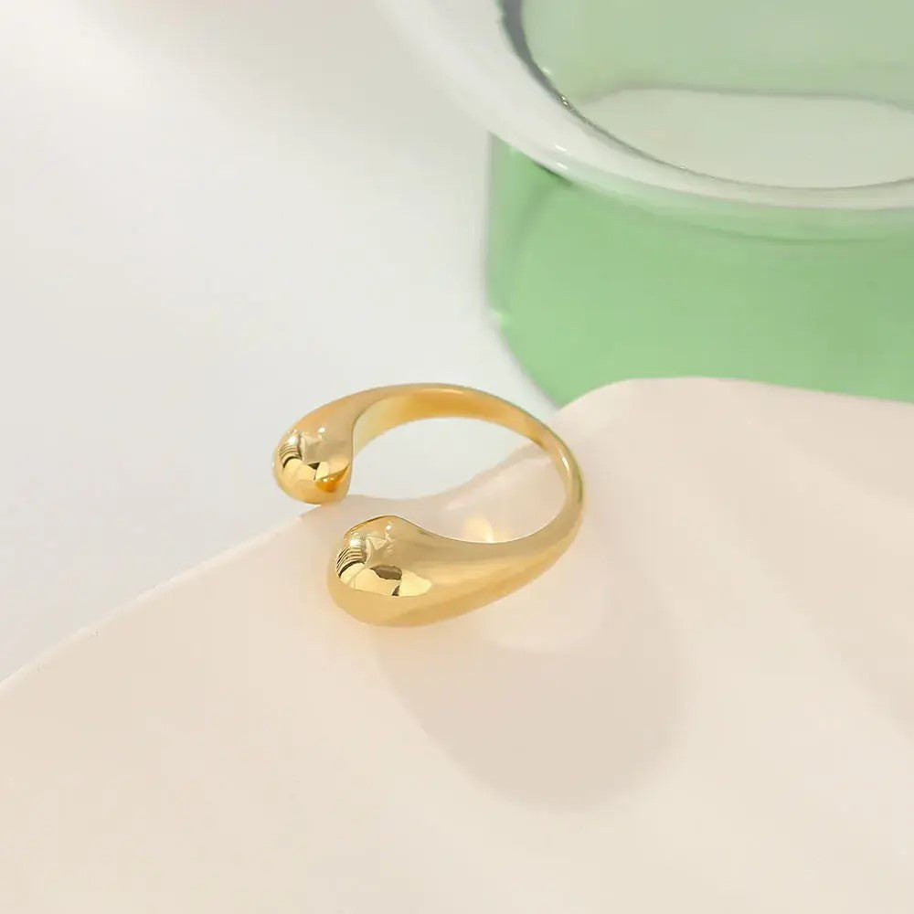 Anel Banho Ouro 18K Design Moderno